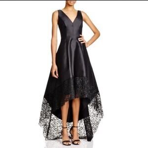 ML Monique Lhuillier Gown Size 22 or 3X Estimated Black V-Neck Lace High-Lo‎ Hem